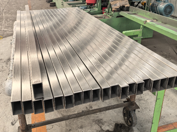 顺义建筑工程行业用不锈钢无缝钢管